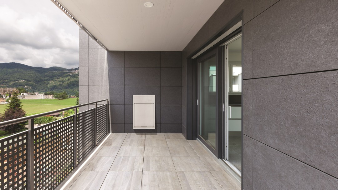 QB A PARETE BALCONE Marrone_Tubo.jpg